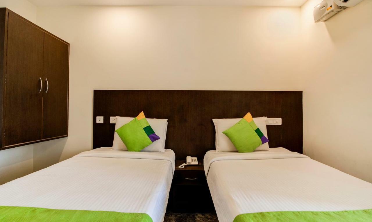 Treebo Sls Grand Hotel Tirupati Exterior photo